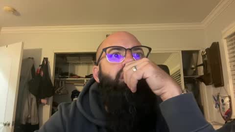 uncutbeard129840 online show from September 24, 2025, 1:03 pm