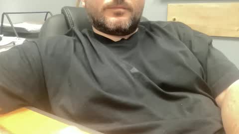 Snapshot of uncutdude321 chatting on June 1, 2026, 1:46 pm uncutdude321 online show from June 1, 2026, 1:46 pm