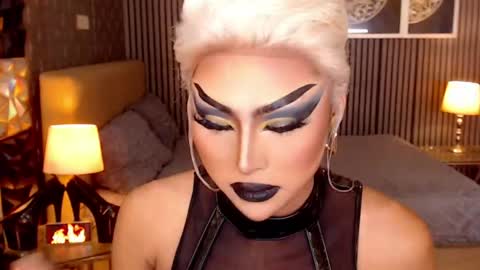 BRIANNA online show from April 16, 2026, 9:39 pm