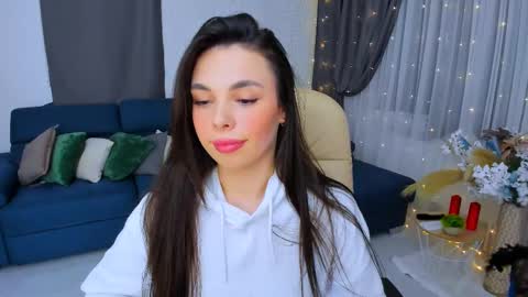 Patricia online show from March 12, 2025, 2:30 am