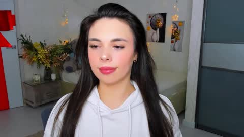 Patricia online show from March 12, 2025, 10:39 pm