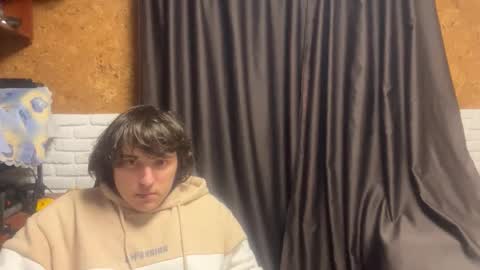 Anri online show from December 14, 2025, 10:47 pm