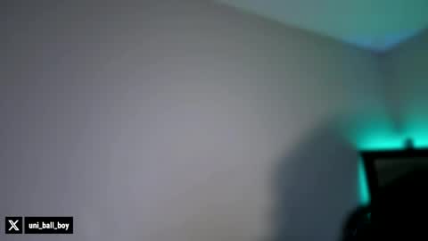 Snapshot of uniballboy chatting on March 21, 2026, 12:32 pm Uni Ball online show from March 21, 2026, 12:32 pm
