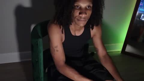 Snapshot of uniballboy chatting on March 22, 2026, 5:00 am Uni Ball online show from March 22, 2026, 5:00 am