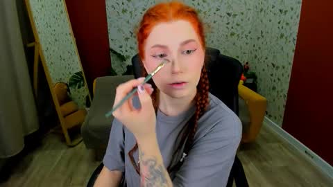 Snapshot of unicent chatting on February 18, 2026, 8:49 pm Call me Mira thumbs up its make me happy online show from February 18, 2026, 8:49 pm