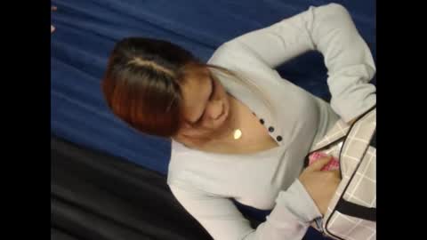 unknown_trans18 online show from November 3, 2025, 11:37 pm