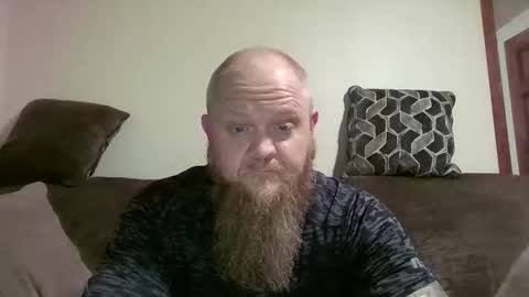 Snapshot of up_bear10 chatting on April 8, 2026, 8:47 am up_bear10 online show from April 8, 2026, 8:47 am