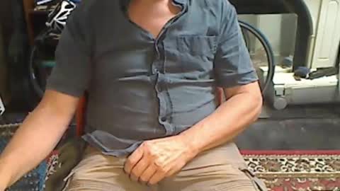 Freddie online show from November 24, 2025, 1:38 am