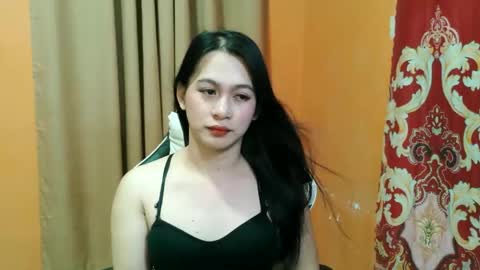 Snapshot of ur_asianpretty chatting on April 2, 2026, 12:52 am Aya online show from April 2, 2026, 12:52 am