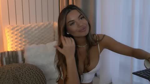 Ivy online show from February 7, 2026, 3:05 pm