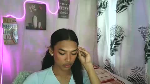 ur_dazzlingmorenaxx online show from April 6, 2026, 4:46 am