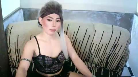 Snapshot of ur_dominatrix chatting on April 5, 2026, 1:41 pm MISS ANNA online show from April 5, 2026, 1:41 pm