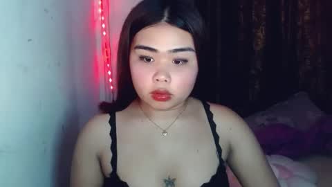 Vanessa online show from November 8, 2025, 12:16 pm