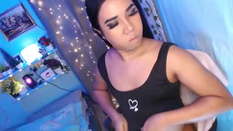 Snapshot of ur_hot_tommiexx chatting on March 16, 2026, 2:28 am jennie online show from March 16, 2026, 2:28 am