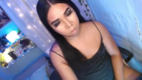 Snapshot of ur_hot_tommiexx chatting on April 15, 2026, 12:12 pm jennie online show from April 15, 2026, 12:12 pm