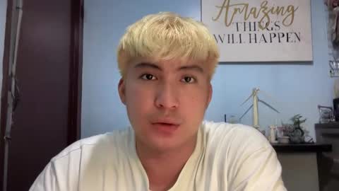 Snapshot of ur_jayqutee chatting on June 5, 2026, 3:35 am Ur jayqutee online show from June 5, 2026, 3:35 am