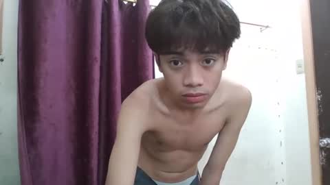 Snapshot of ur_kencumxxx chatting on February 2, 2025, 6:31 pm Ken online show from February 2, 2025, 6:31 pm