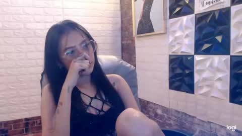 Ur Lovely Pricious online show from September 24, 2025, 5:49 pm