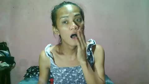 ur_sexybabe_ehra online show from February 15, 2026, 9:44 pm