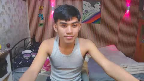 ur_shan21 online show from September 16, 2025, 5:03 pm