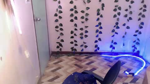 chesca online show from February 10, 2026, 11:53 pm