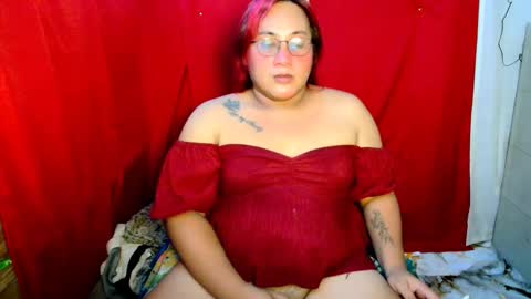 pretitit micole online show from October 24, 2025, 9:38 am