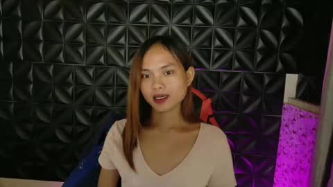urasian_crisa online show from April 23, 2026, 12:29 pm