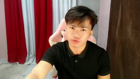 Snapshot of urasian_gil chatting on June 20, 2026, 12:52 pm macky online show from June 20, 2026, 12:52 pm