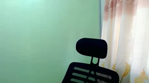 urasian_joy online show from October 19, 2025, 6:47 am