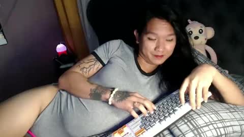 NEWRA  ALLISON online show from March 3, 2026, 5:57 am