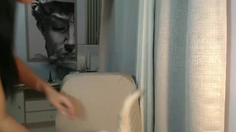 Snapshot of urasianfuckprincessxxx chatting on May 31, 2026, 7:04 pm urasianfuckprincessxxx online show from May 31, 2026, 7:04 pm