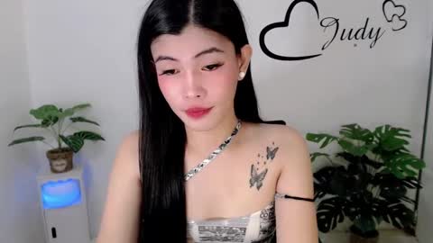 Snapshot of urasianpinayjudyxxx chatting on January 18, 2025, 11:32 am urasianpinayjudyxxx online show from January 18, 2025, 11:32 am