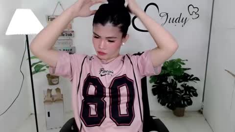 Snapshot of urasianpinayjudyxxx chatting on February 4, 2025, 10:32 am urasianpinayjudyxxx online show from February 4, 2025, 10:32 am