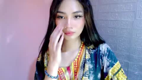 Clara online show from January 23, 2025, 8:15 am