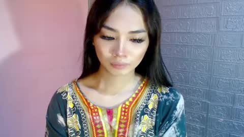 Clara online show from February 3, 2025, 5:07 am