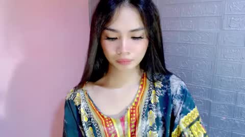 Clara online show from February 7, 2025, 6:02 pm