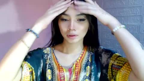 Clara online show from February 24, 2025, 5:11 am