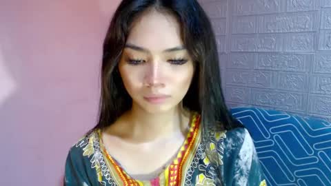 Clara online show from February 27, 2025, 7:23 am