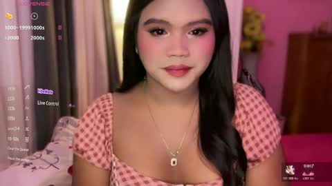 Snapshot of urbabysofia0305 chatting on May 26, 2026, 6:04 pm Sofia online show from May 26, 2026, 6:04 pm