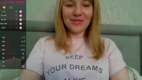 urbadkitty online show from December 19, 2024, 8:23 am