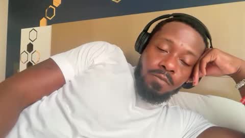 urbandick5 online show from March 12, 2026, 11:11 pm