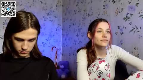 Snapshot of urbankai_ chatting on December 18, 2025, 9:54 pm Lisa and Vlad online show from December 18, 2025, 9:54 pm