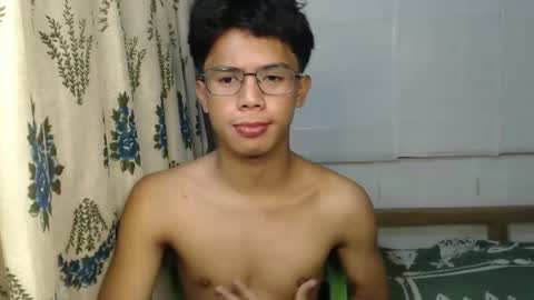 Snapshot of urbbyjosh chatting on December 19, 2024, 12:34 pm joshua online show from December 19, 2024, 12:34 pm