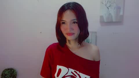 Snapshot of urblossom_princess chatting on July 17, 2026, 3:18 pm urblossom_princess online show from July 17, 2026, 3:18 pm