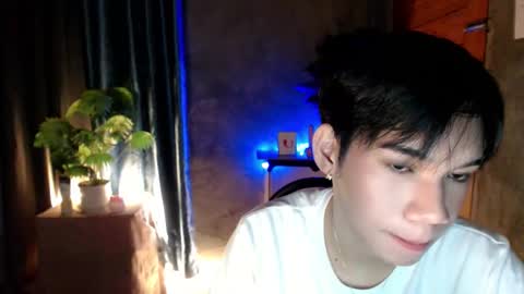 Snapshot of urboytoyheaven chatting on May 7, 2026, 6:08 am urboytoyheaven online show from May 7, 2026, 6:08 am