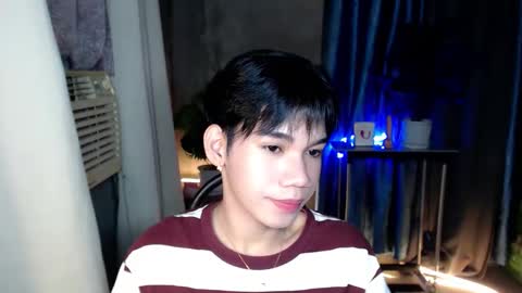Snapshot of urboytoyheaven chatting on May 8, 2026, 6:41 am urboytoyheaven online show from May 8, 2026, 6:41 am