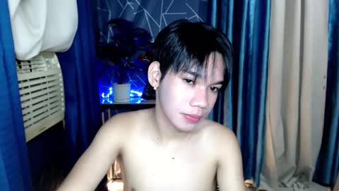 Snapshot of urboytoyheaven chatting on May 21, 2026, 5:36 am urboytoyheaven online show from May 21, 2026, 5:36 am