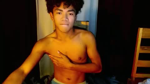 Snapshot of urboyvenz chatting on February 26, 2026, 3:55 pm urboyvenz online show from February 26, 2026, 3:55 pm