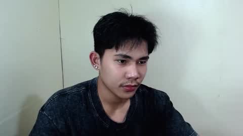 Snapshot of urcutie_asianboy chatting on October 15, 2025, 11:21 am KEN online show from October 15, 2025, 11:21 am