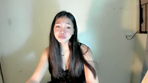 Snapshot of urdolly_rona chatting on June 23, 2026, 12:30 am Rona Ella online show from June 23, 2026, 12:30 am